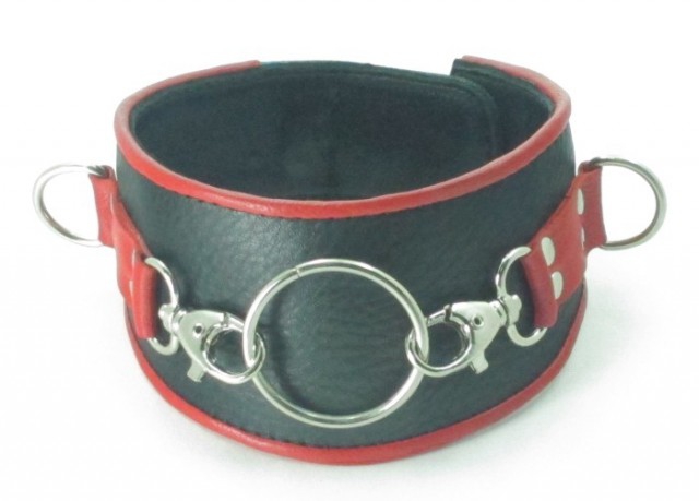 Ошейник с кольцом "BDSM-​Арсенал" черно-​красный, кожа 